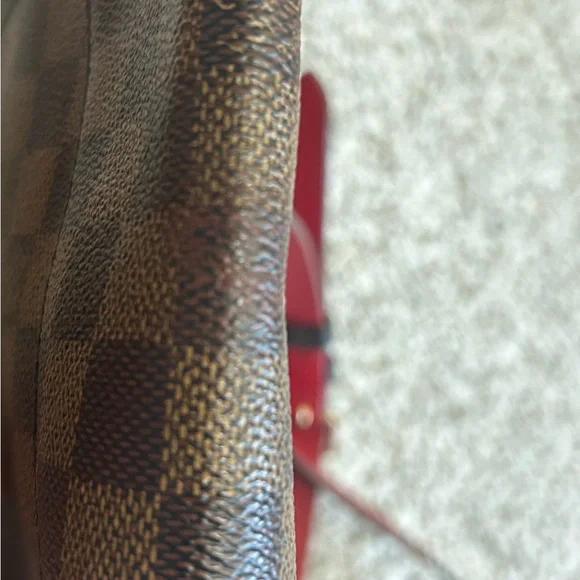 Louis Vuitton South Bank Besace - Picture 4 of 16